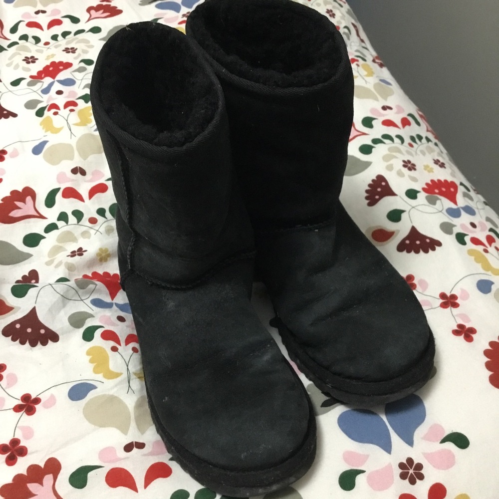 UGG Sherling boots Size 8